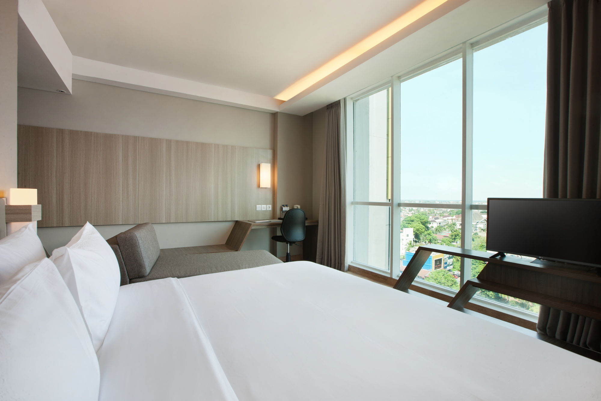 Hotel Santika Radial Palembang Bagian luar foto